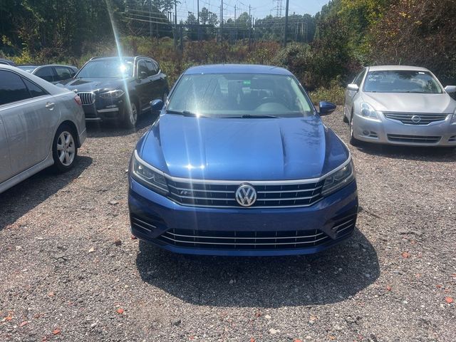 2017 Volkswagen Passat R-Line Comfort