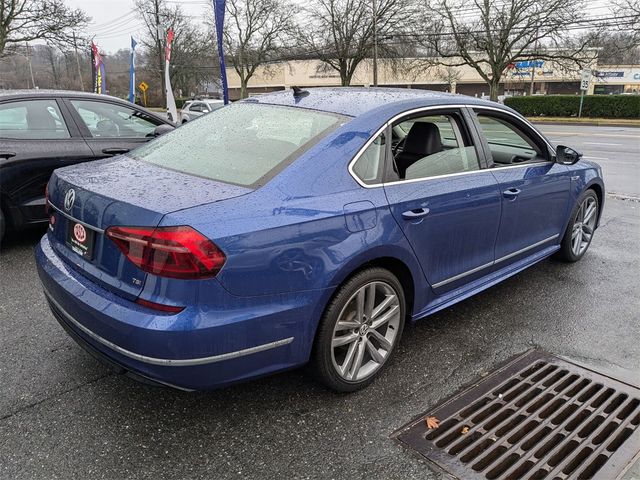 2017 Volkswagen Passat R-Line Comfort