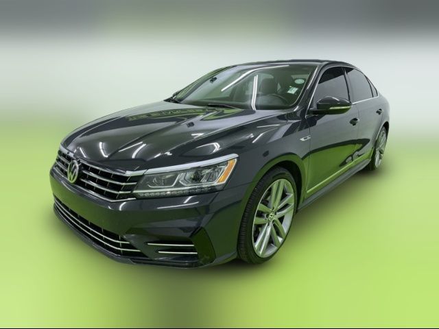 2017 Volkswagen Passat R-Line Comfort