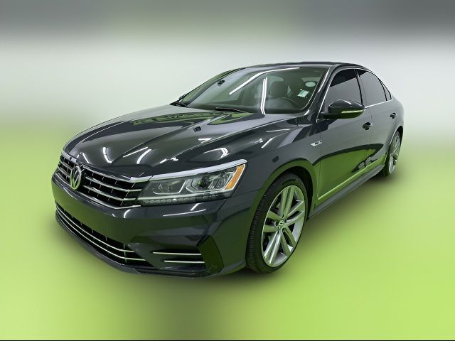 2017 Volkswagen Passat R-Line Comfort