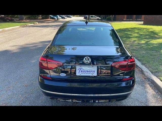 2017 Volkswagen Passat R-Line Comfort