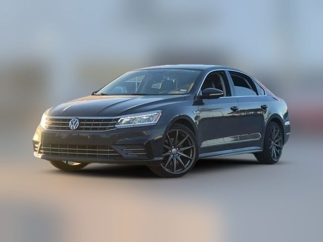 2017 Volkswagen Passat R-Line Comfort