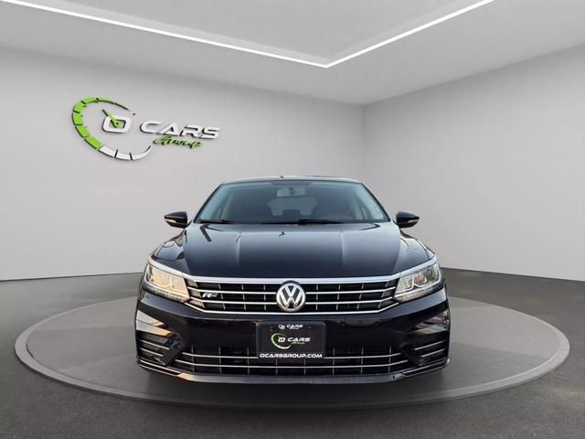 2017 Volkswagen Passat R-Line Comfort