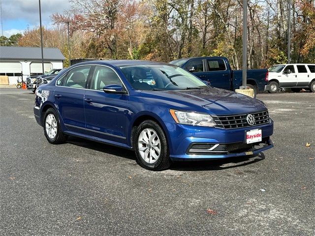 2017 Volkswagen Passat 1.8T S