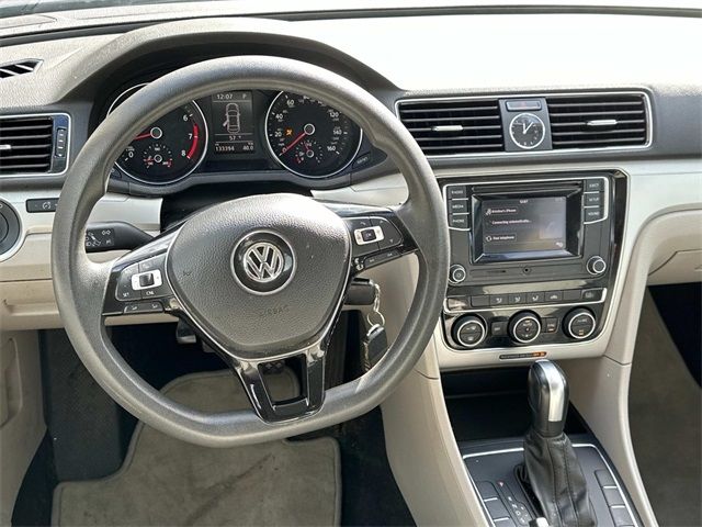 2017 Volkswagen Passat 1.8T S