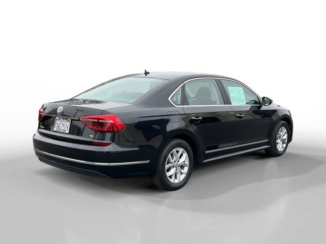 2017 Volkswagen Passat 1.8T S