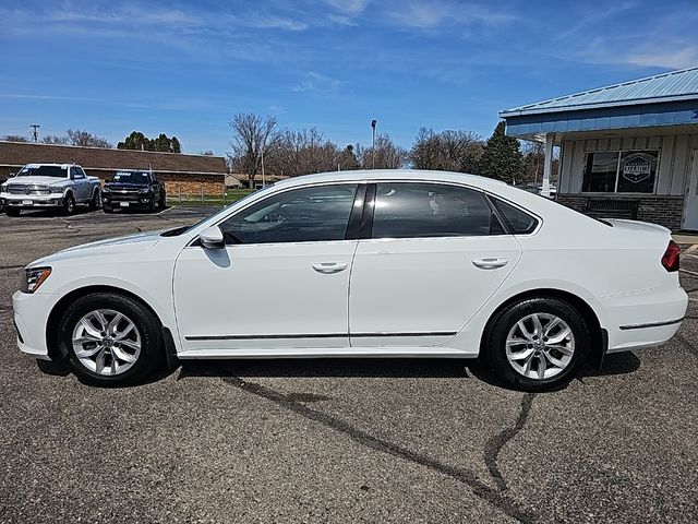 2017 Volkswagen Passat 1.8T S