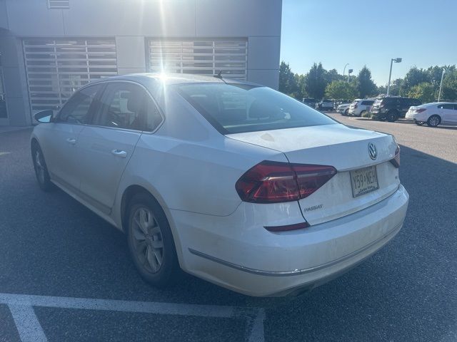 2017 Volkswagen Passat 1.8T S