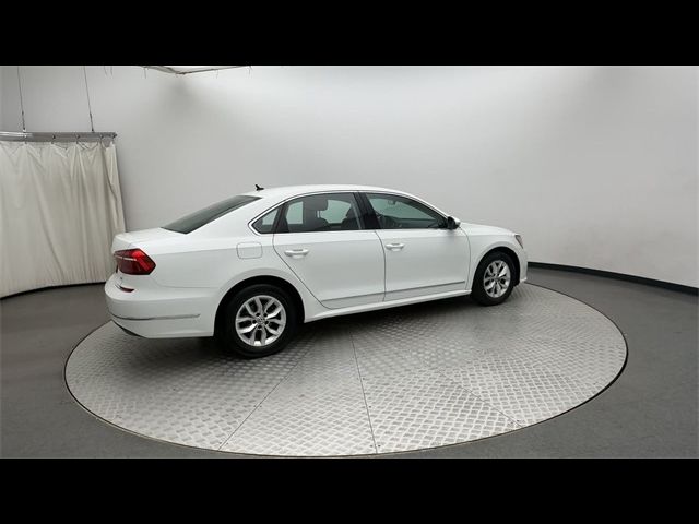 2017 Volkswagen Passat 1.8T S