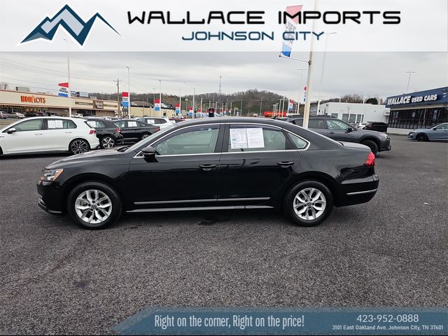 2017 Volkswagen Passat 1.8T S