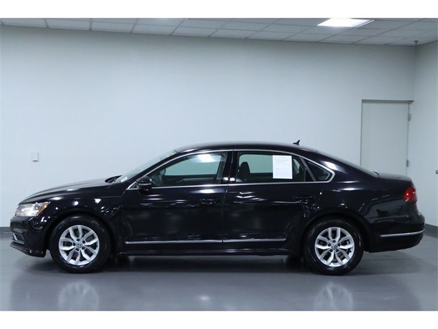 2017 Volkswagen Passat 1.8T S