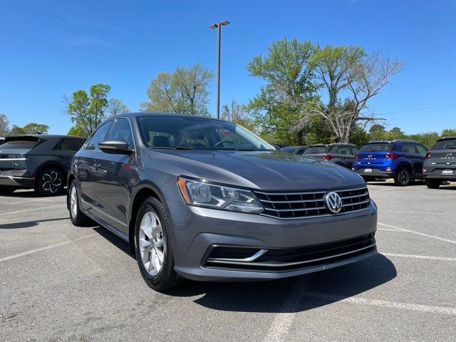 2017 Volkswagen Passat 1.8T S