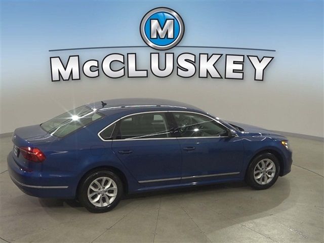 2017 Volkswagen Passat 1.8T S