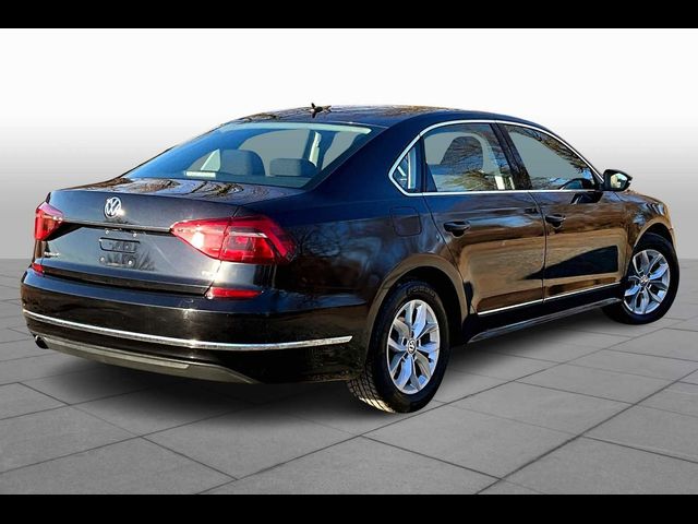 2017 Volkswagen Passat 1.8T S