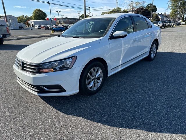 2017 Volkswagen Passat 1.8T S