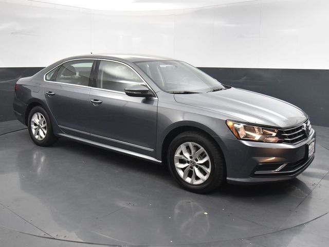 2017 Volkswagen Passat 1.8T S