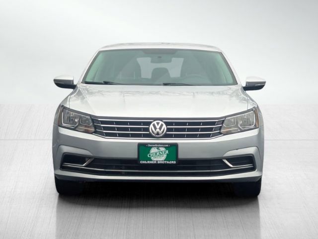 2017 Volkswagen Passat 1.8T S