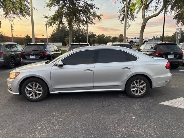 2017 Volkswagen Passat 1.8T S