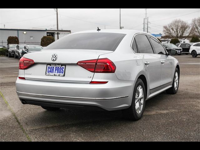 2017 Volkswagen Passat 1.8T S