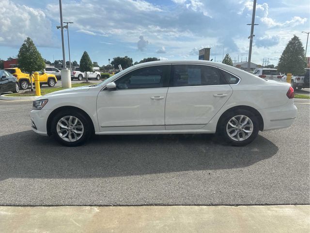 2017 Volkswagen Passat 1.8T S