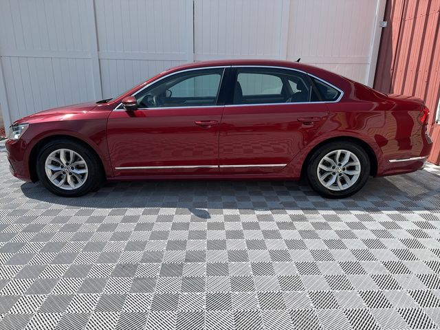 2017 Volkswagen Passat 1.8T S