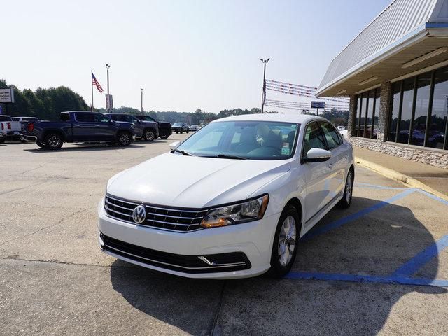 2017 Volkswagen Passat 1.8T S