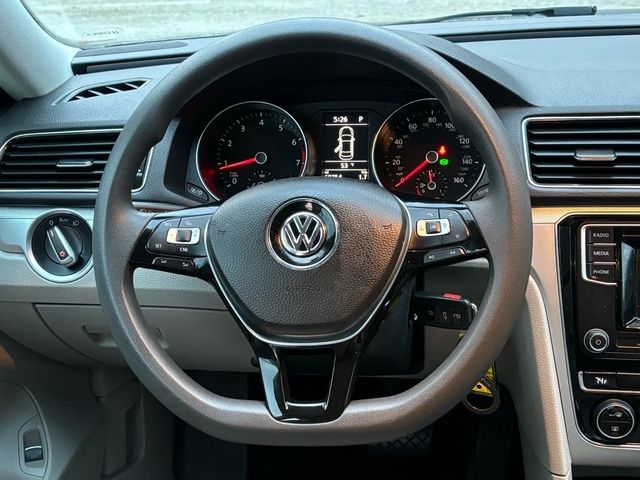 2017 Volkswagen Passat 1.8T S