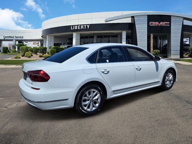 2017 Volkswagen Passat 1.8T S