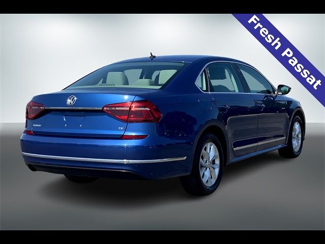 2017 Volkswagen Passat 1.8T S