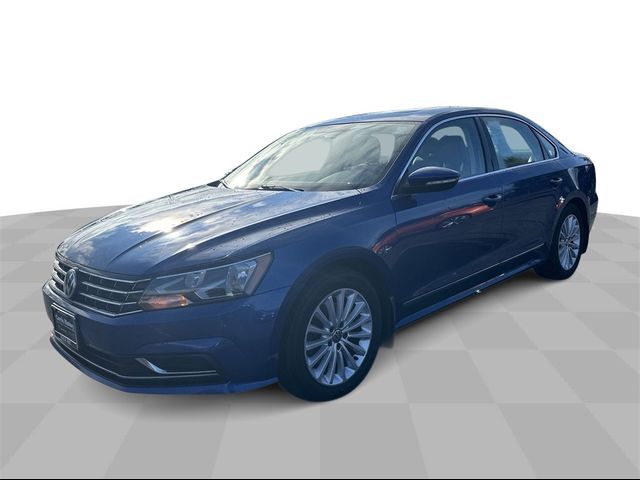 2017 Volkswagen Passat 1.8T SE