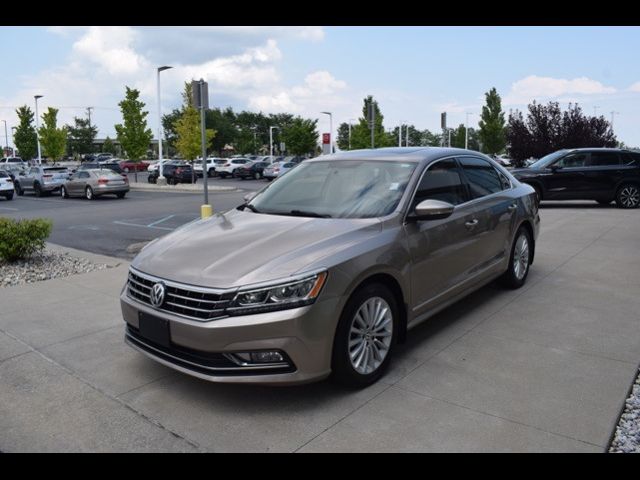 2017 Volkswagen Passat 1.8T SE