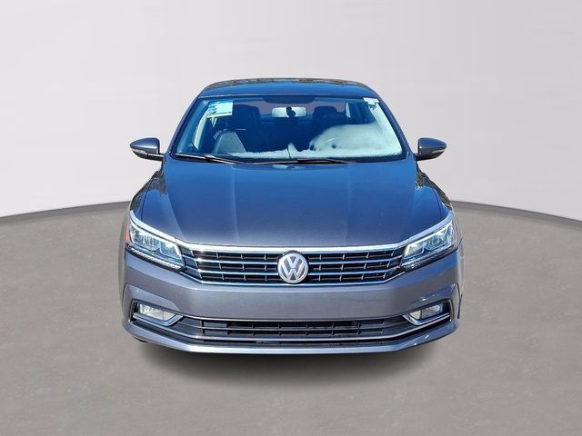 2017 Volkswagen Passat 1.8T SE