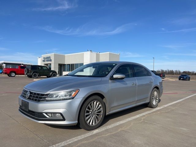 2017 Volkswagen Passat 1.8T SE