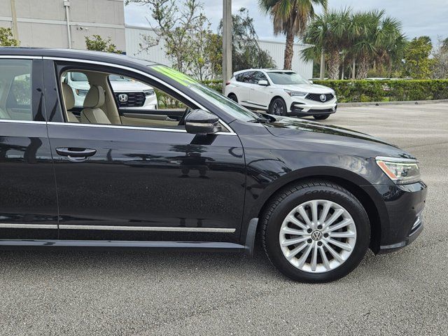 2017 Volkswagen Passat 1.8T SE