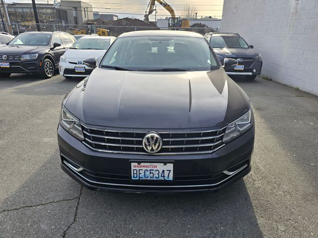 2017 Volkswagen Passat 1.8T SE