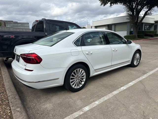 2017 Volkswagen Passat 1.8T SE