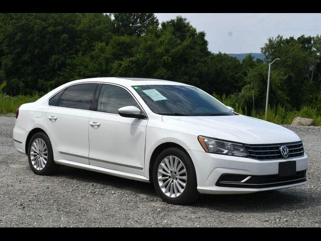 2017 Volkswagen Passat 1.8T SE