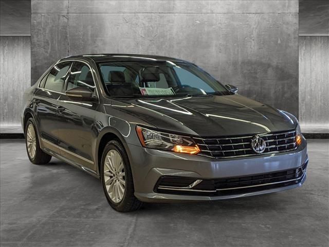 2017 Volkswagen Passat 1.8T SE