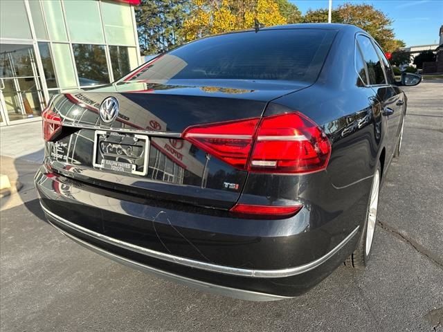 2017 Volkswagen Passat 1.8T SE