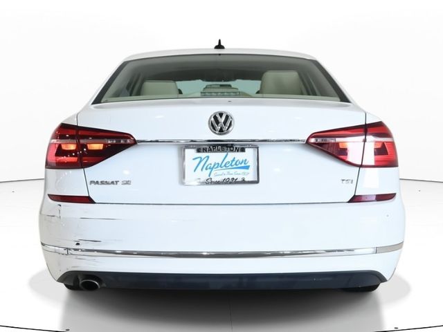 2017 Volkswagen Passat 1.8T SE