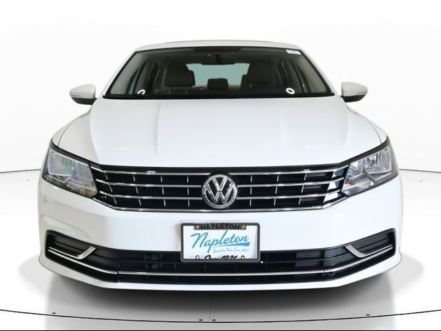 2017 Volkswagen Passat 1.8T SE