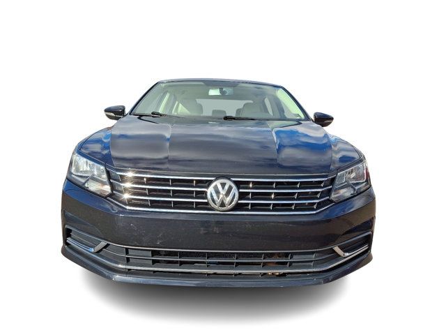 2017 Volkswagen Passat 1.8T SE