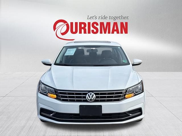 2017 Volkswagen Passat 1.8T SE