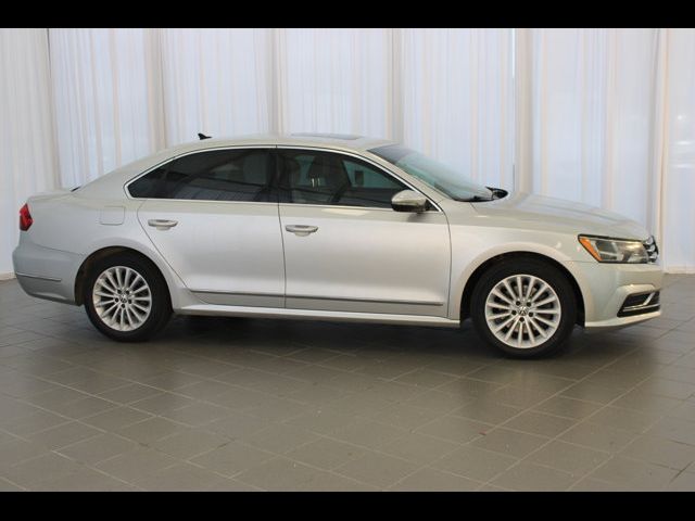 2017 Volkswagen Passat 1.8T SE