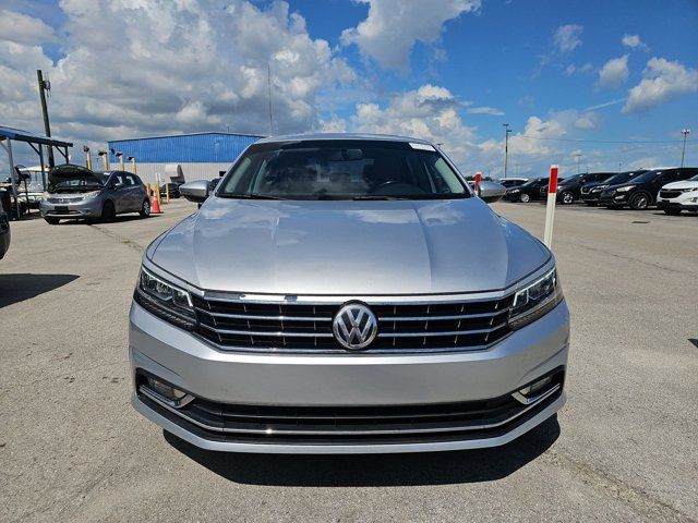 2017 Volkswagen Passat 1.8T SE