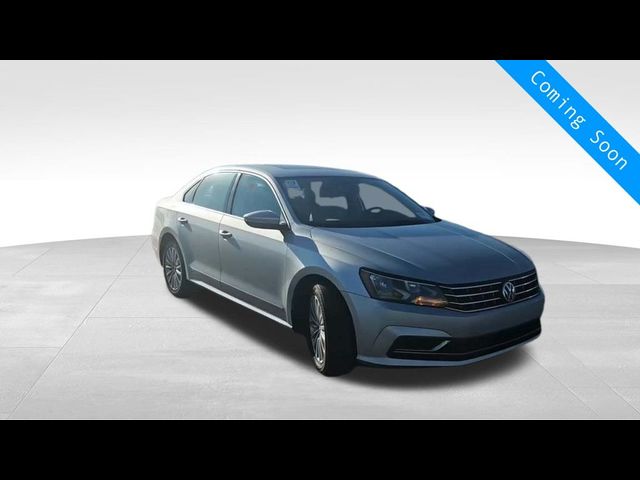 2017 Volkswagen Passat 1.8T SE