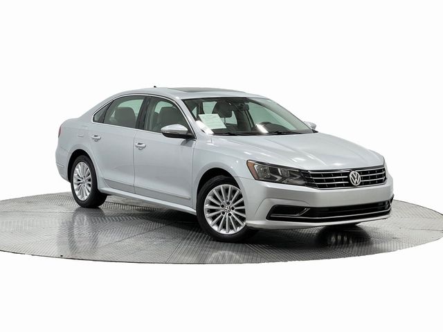 2017 Volkswagen Passat 1.8T SE