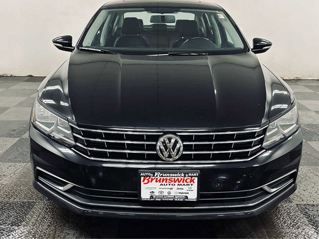 2017 Volkswagen Passat 1.8T SE