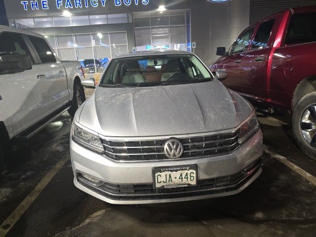 2017 Volkswagen Passat 1.8T SE