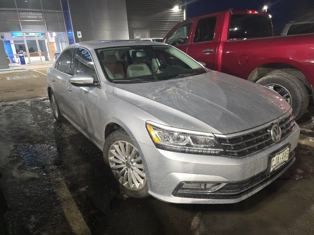 2017 Volkswagen Passat 1.8T SE